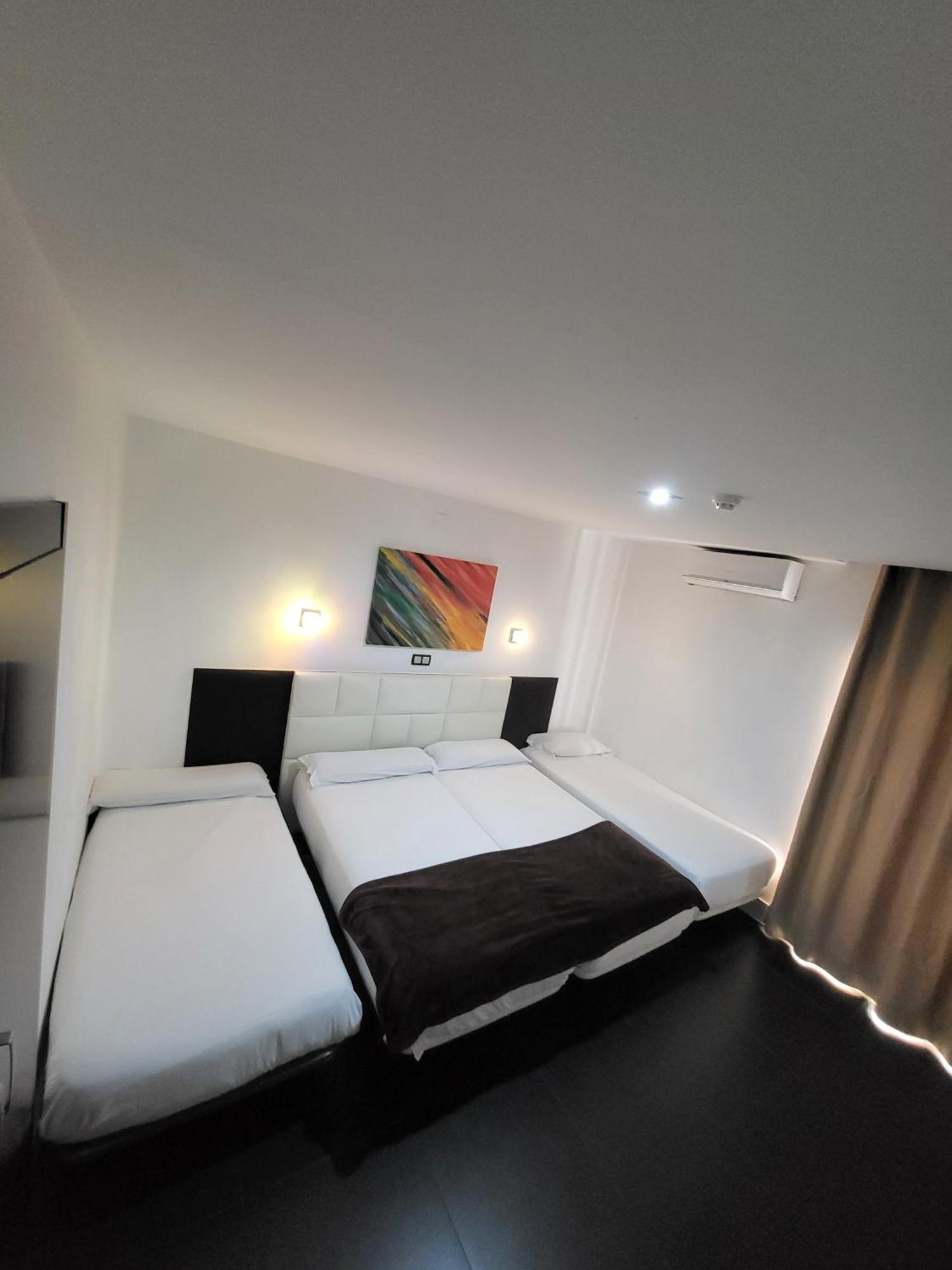 Hotel Natursun Torremolinos Oda fotoğraf